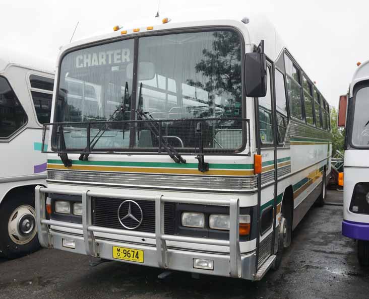 Sydney Coachlines Mercedes OC1617 Custom MO9674